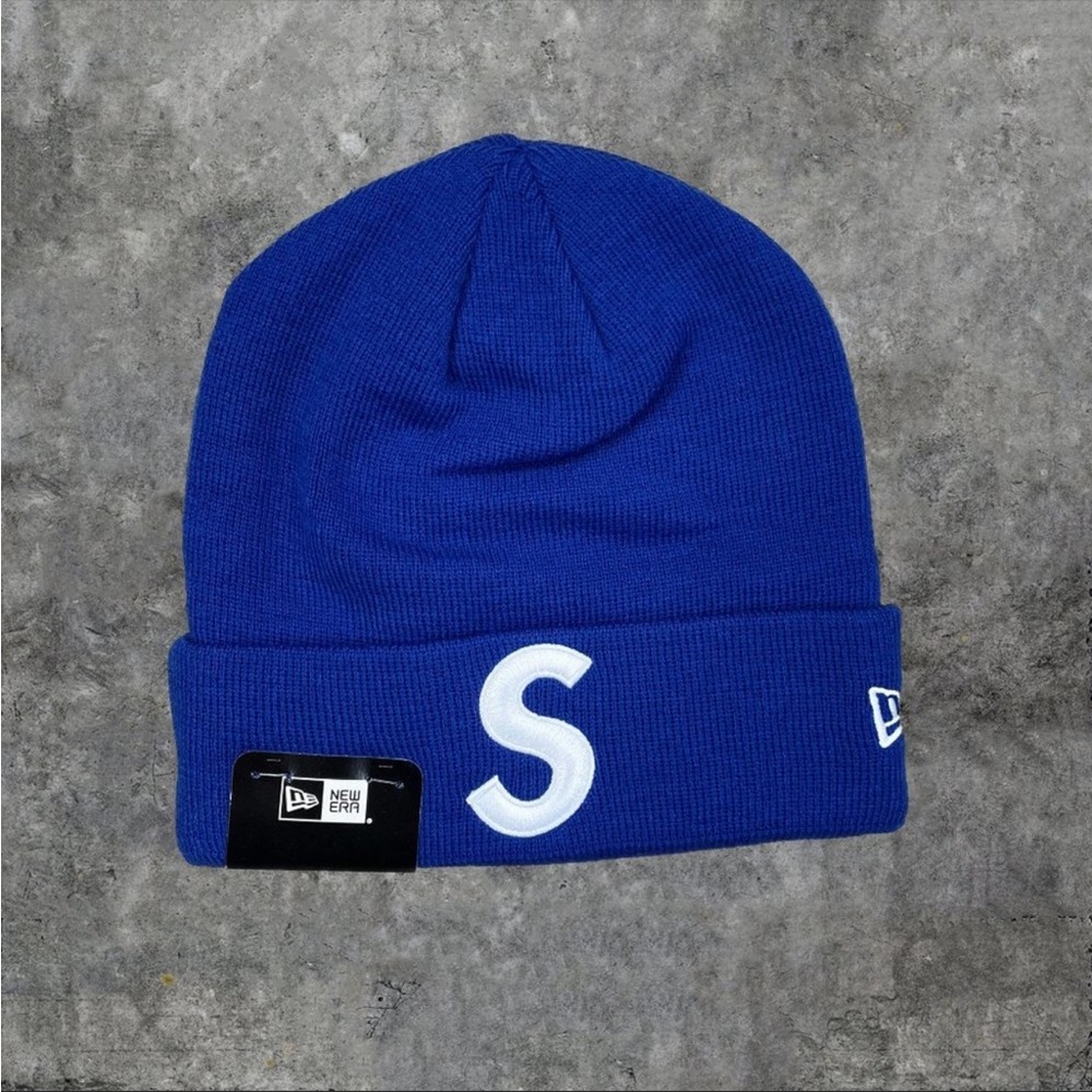 (SOLD) Supreme FW17 New Era S Logo Beanie